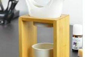 Mes gourmandises bougies brûle parfum BIRDY BLANC en bambou et céramique rond blanc